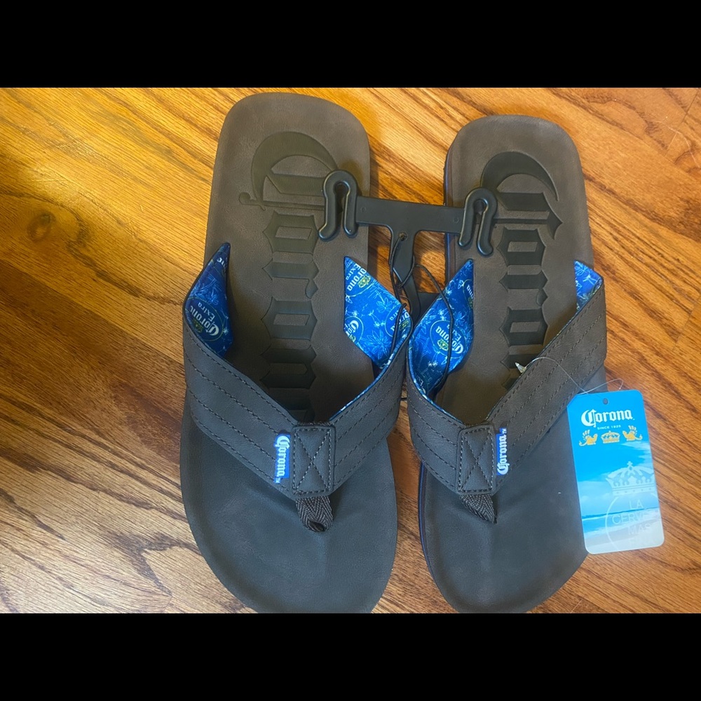 COPY - 🌞NEW W TAG CORONA MEN’S FLIP FLOPS SIZE 11…